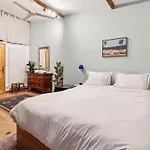 Apartment Unique Garden House - Heart Of