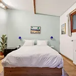 Unique Garden House - Heart Of Apartment *